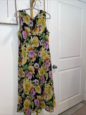 Women dress